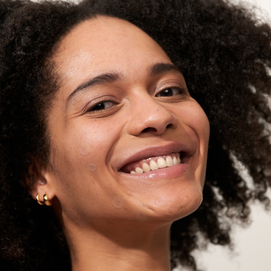 APRICOT Post Pimple Patches "fade away" - Image 2